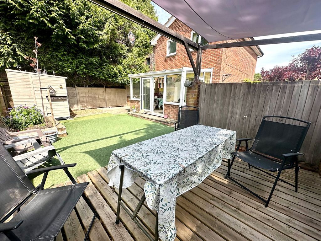 Property photo 2 of 11 Picture No. 13