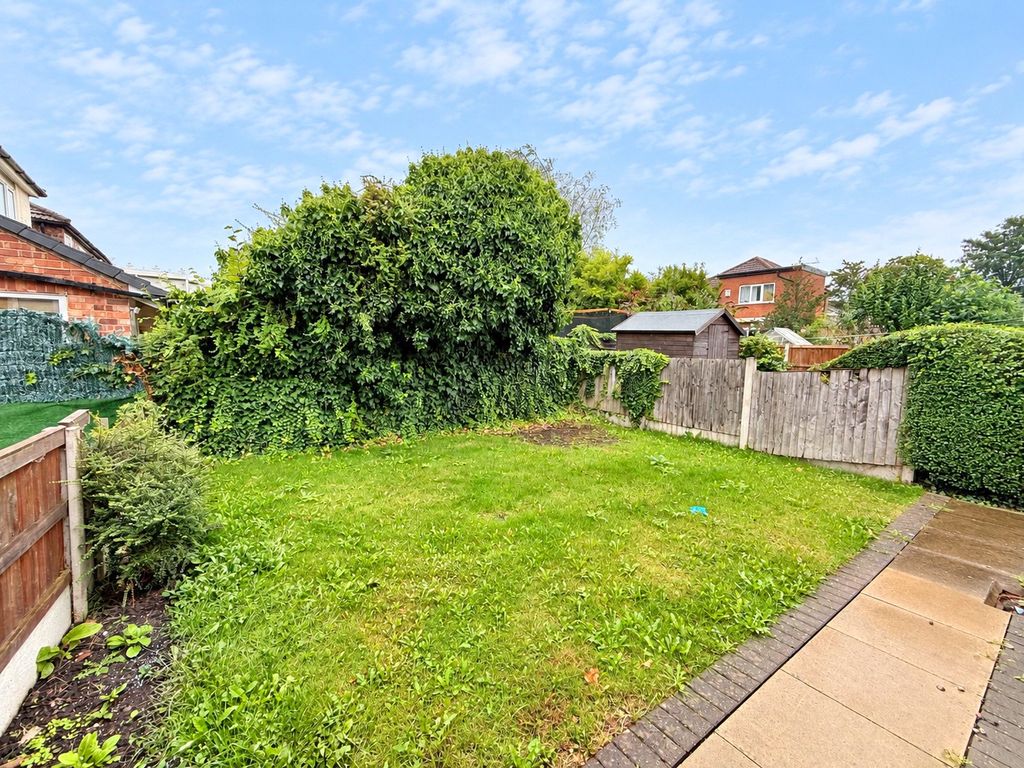 Property photo 3 of 21 Picture No. 35
