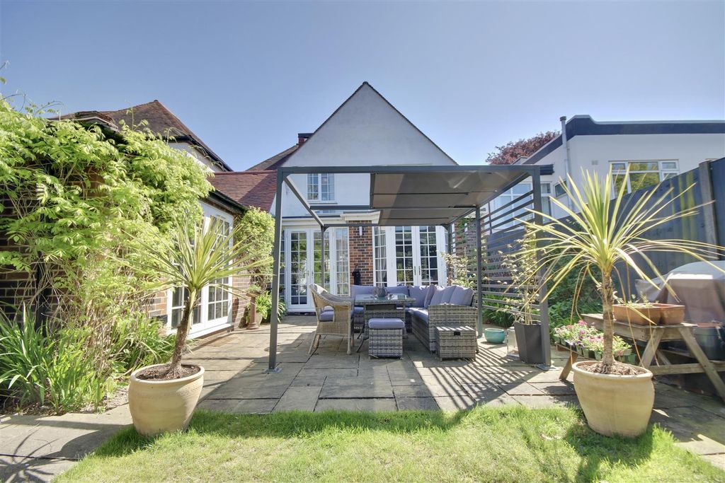 Additional image 19 of 5 bed detached house for saleBrecon Avenue, Portsmouth PO6