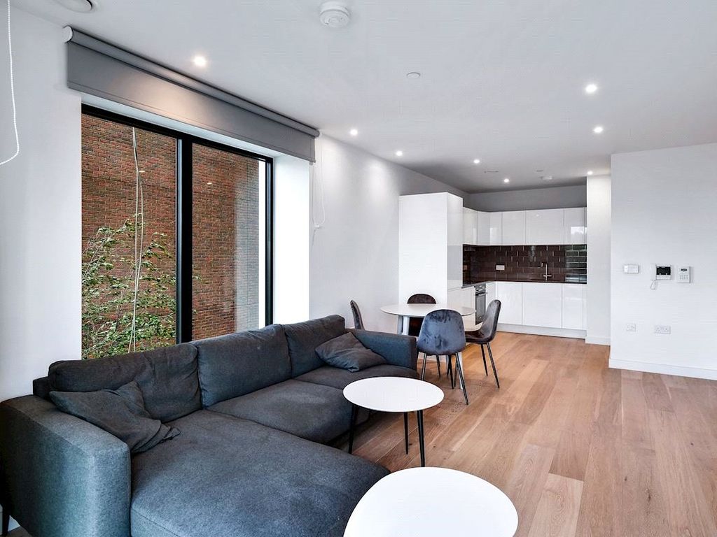 Property photo 2 of 17 Picture No. 04