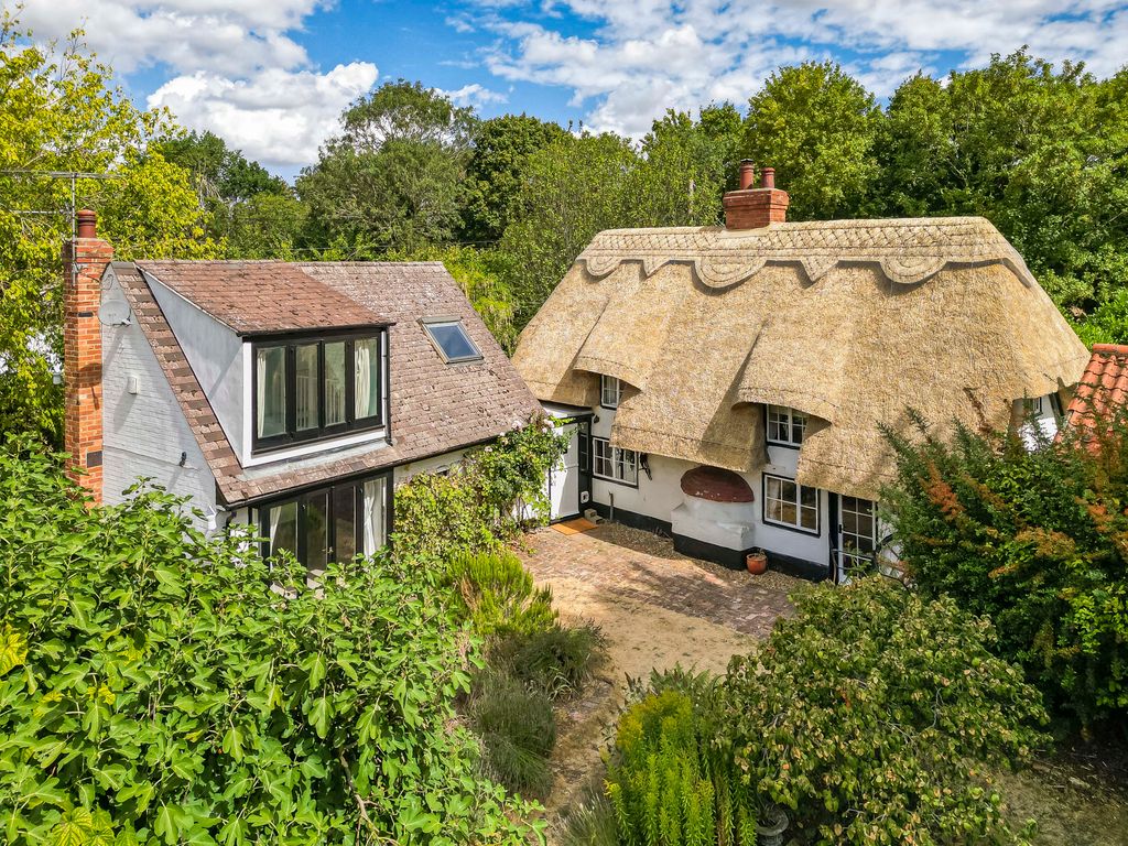 Property photo 1 of 32 Dji0611