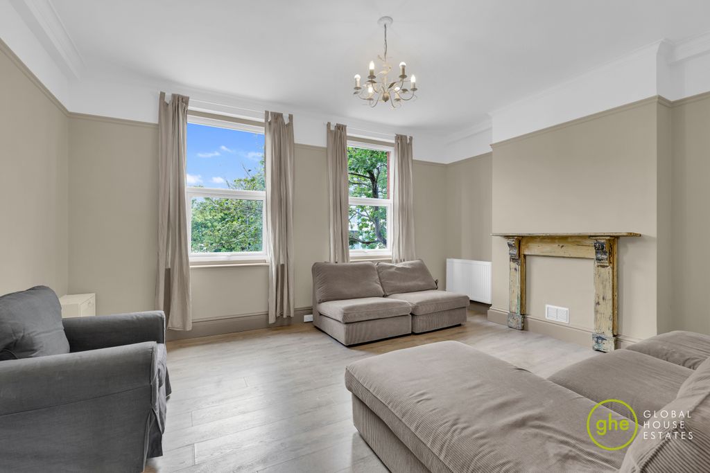 Property photo 1 of 24