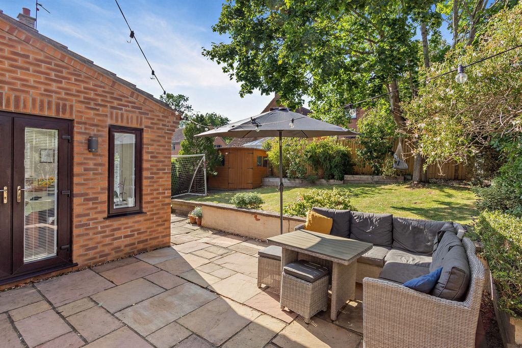 Property photo 3 of 18
