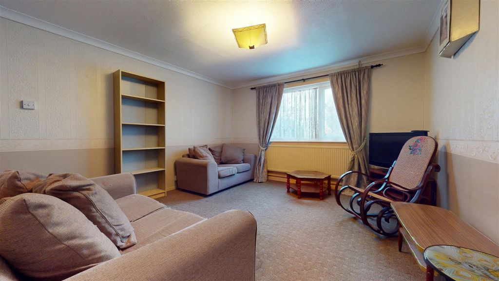 Property photo 3 of 11 01092026_112940.Jpg