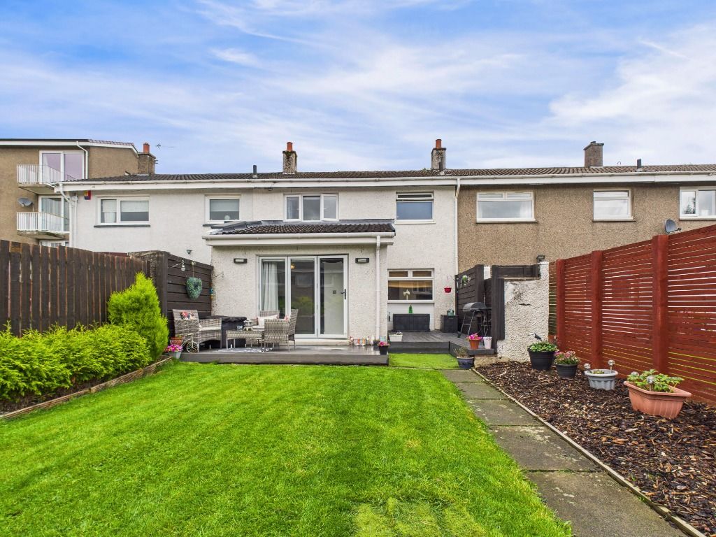 Property photo 1 of 32
