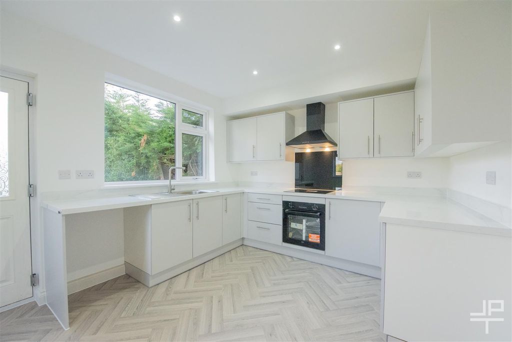 Property photo 3 of 42 _Jpt1812.Jpg