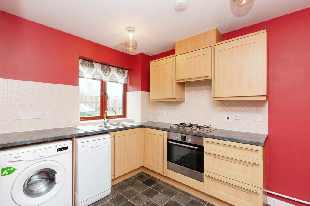 Property photo 2 of 15 Photography