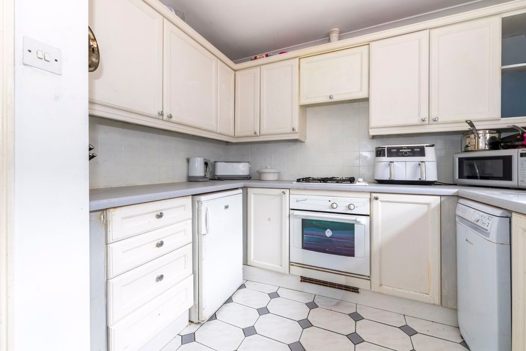 Additional image 7 of 1 bed flat for saleHigh Street, Heathfield TN21