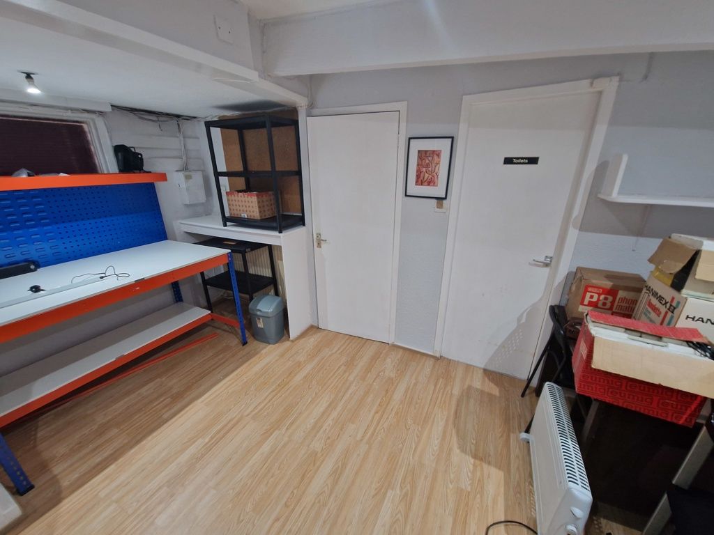 Property photo 3 of 9 Photo 3