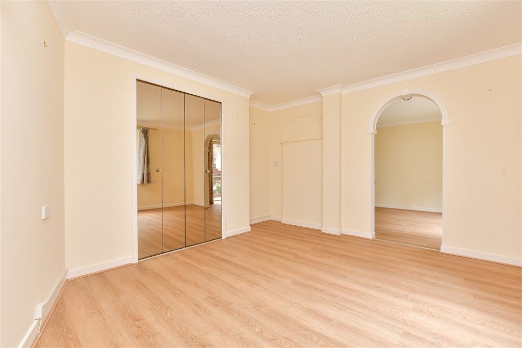 Property photo 3 of 15 Bedroom