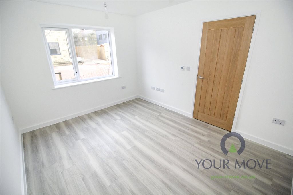 Property photo 2 of 29 Living Room