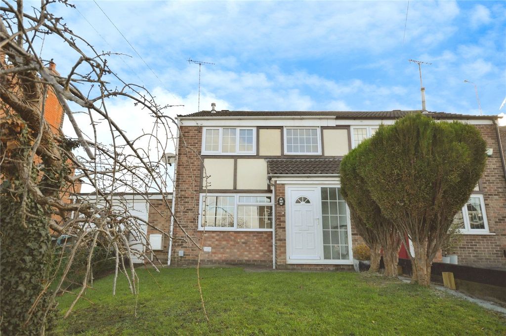 Property photo 1 of 15 Front