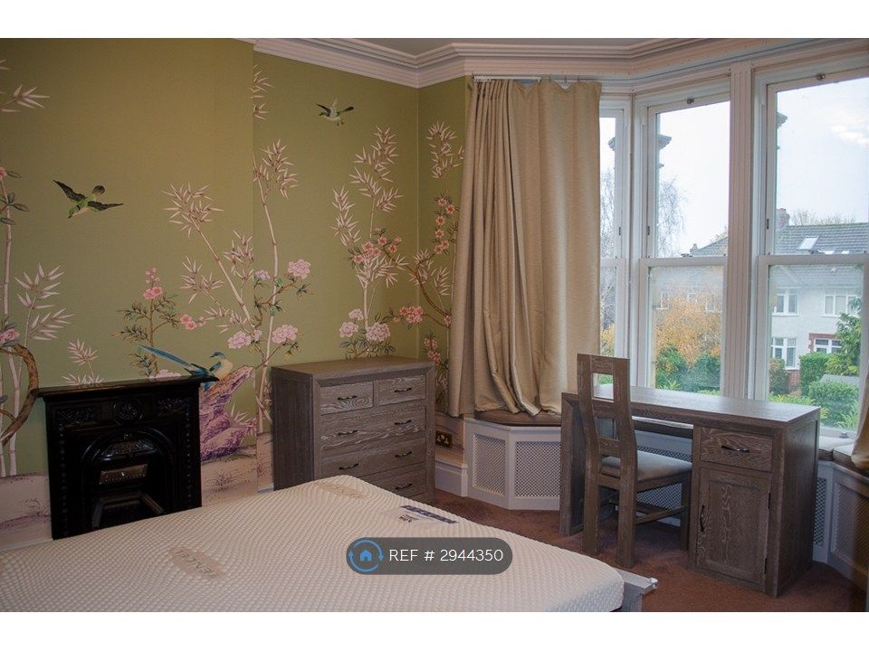 Property photo 2 of 15 Room 5