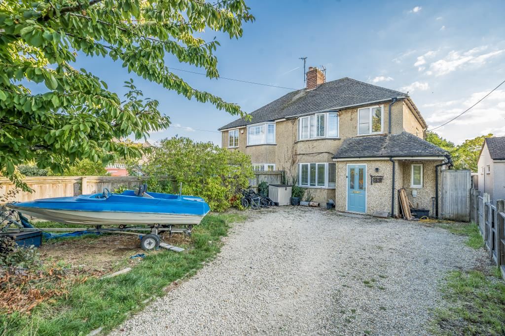 Property photo 1 of 17 External