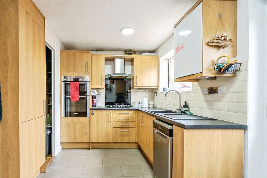 Property photo 3 of 15 Picture No. 20