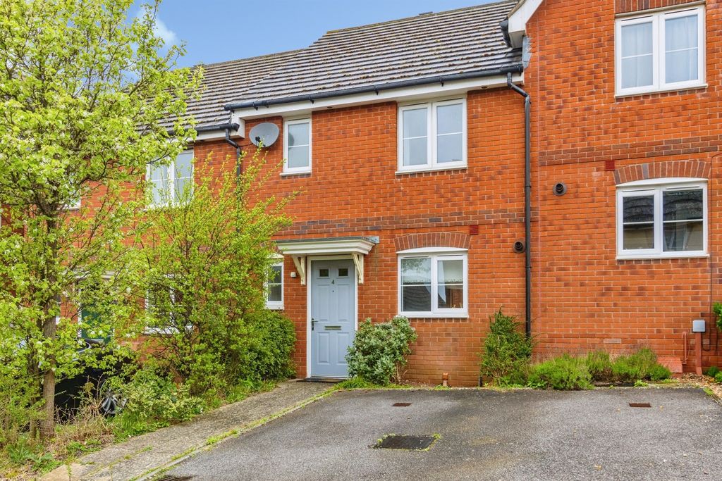 Property photo 1 of 22