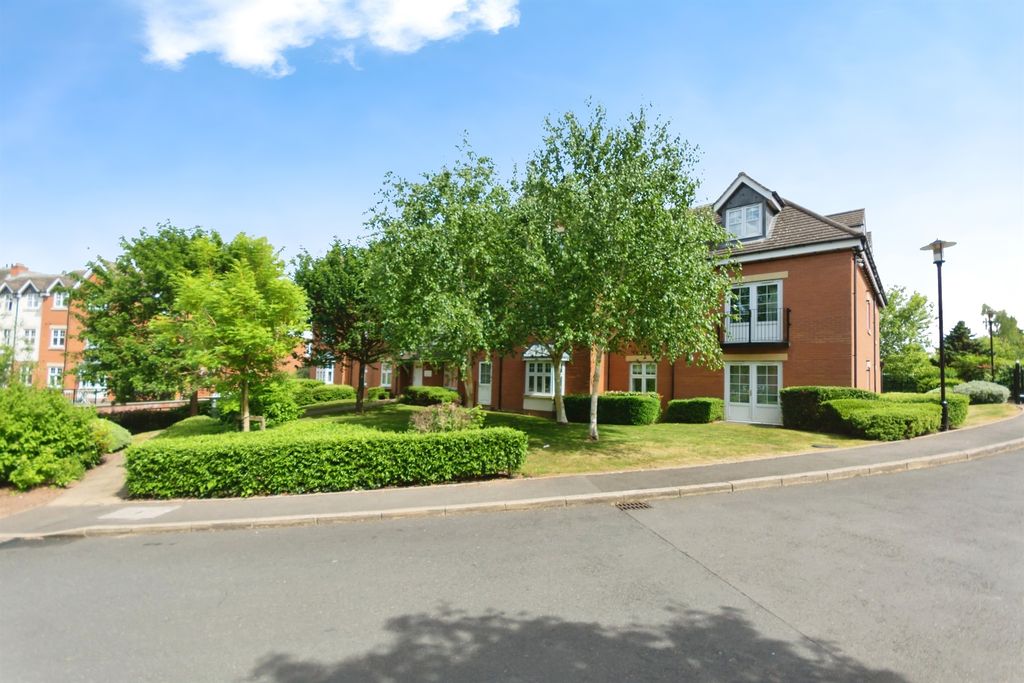 Property photo 1 of 16