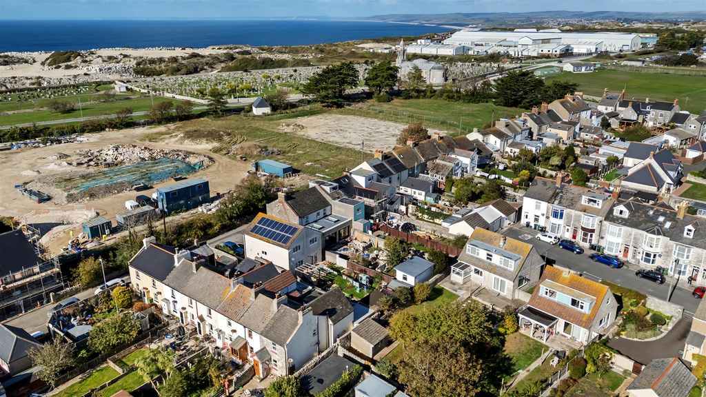 Property photo 2 of 34 Dji_20261016122746_0863_D.Jpg