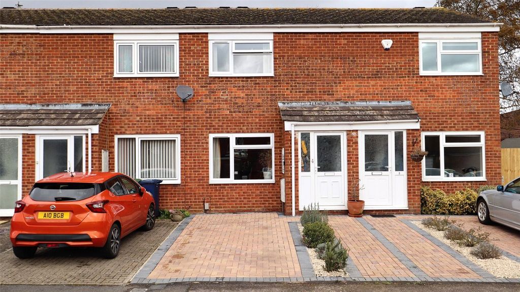 Property photo 3 of 12 Picture No. 05