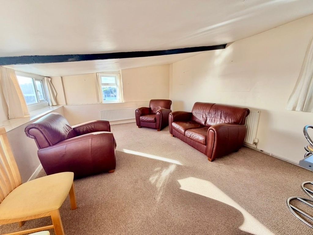 Property photo 3 of 11 Img_9710.Jpeg