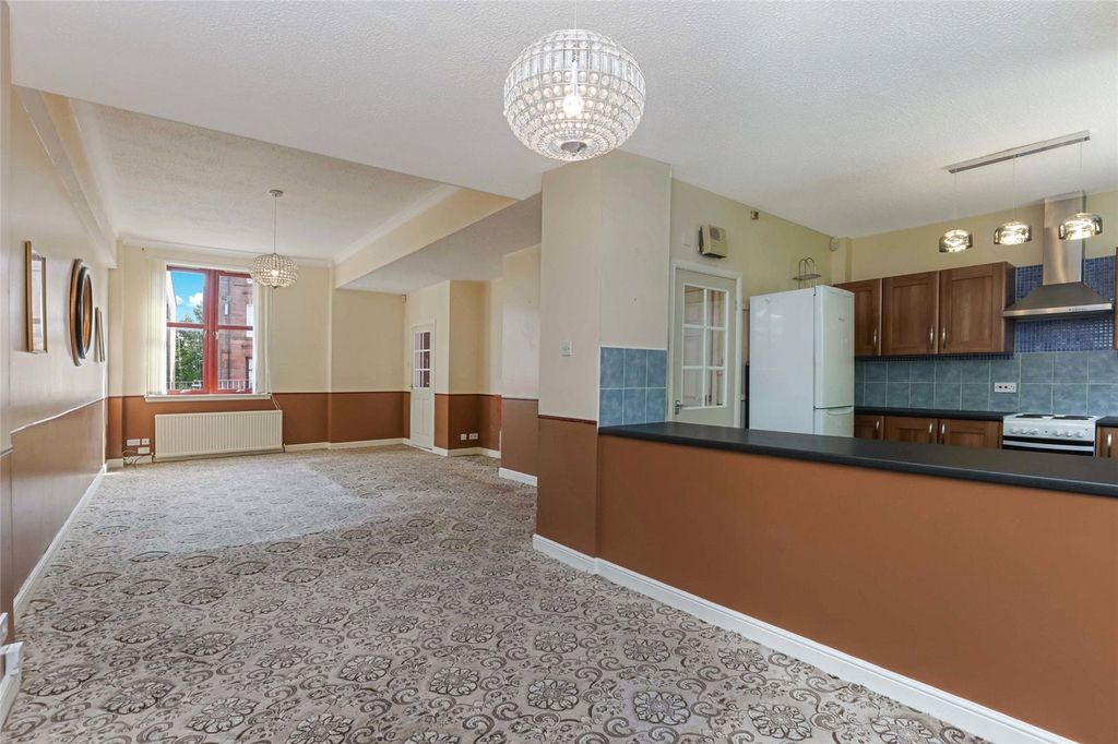 Property photo 1 of 16 Living/Dining