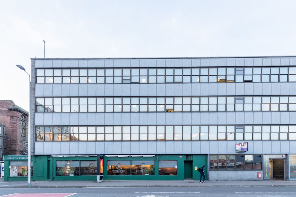 Property photo 1 of 40