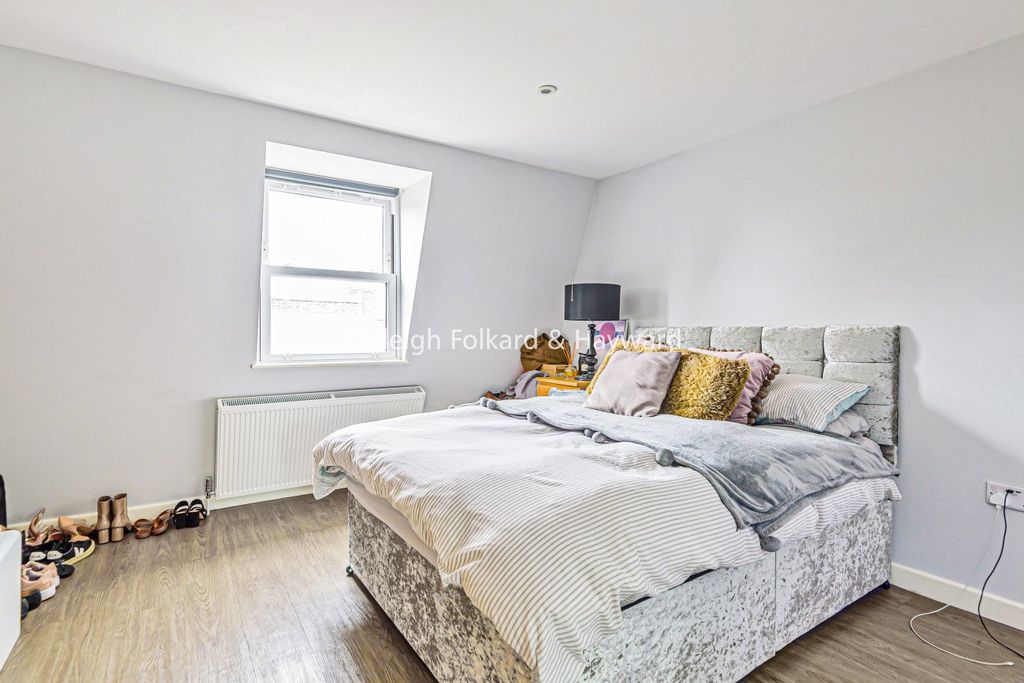 Property photo 3 of 6 Picture No. 09