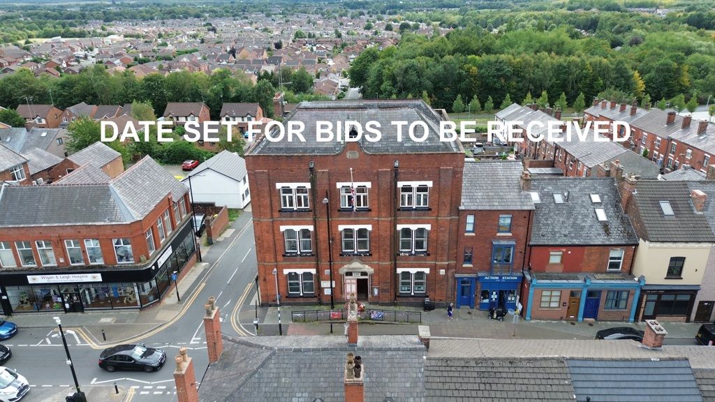 Property photo 1 of 9 Photo 10