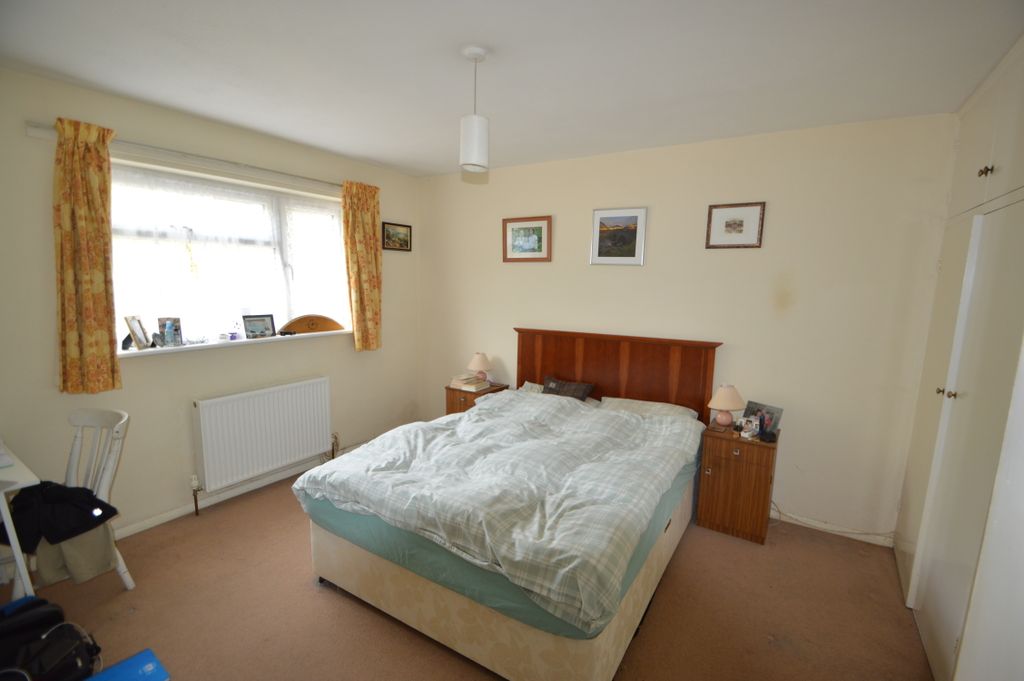 Property photo 3 of 4