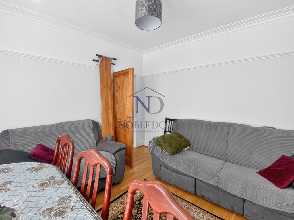 Property photo 3 of 27 Gallery