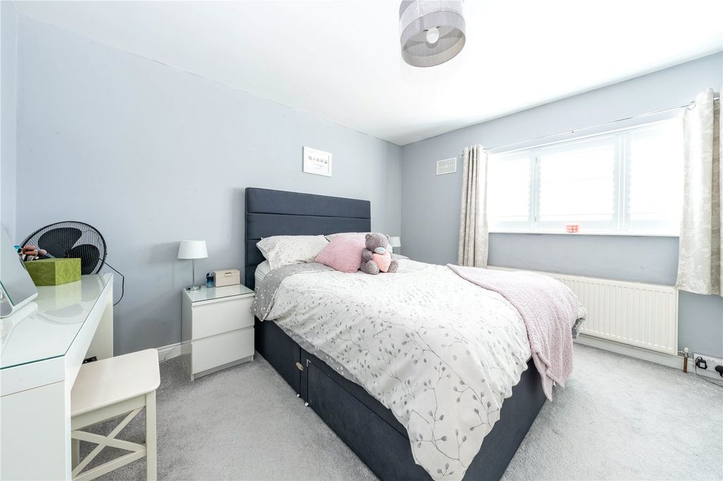 Property photo 3 of 14 Picture No. 06