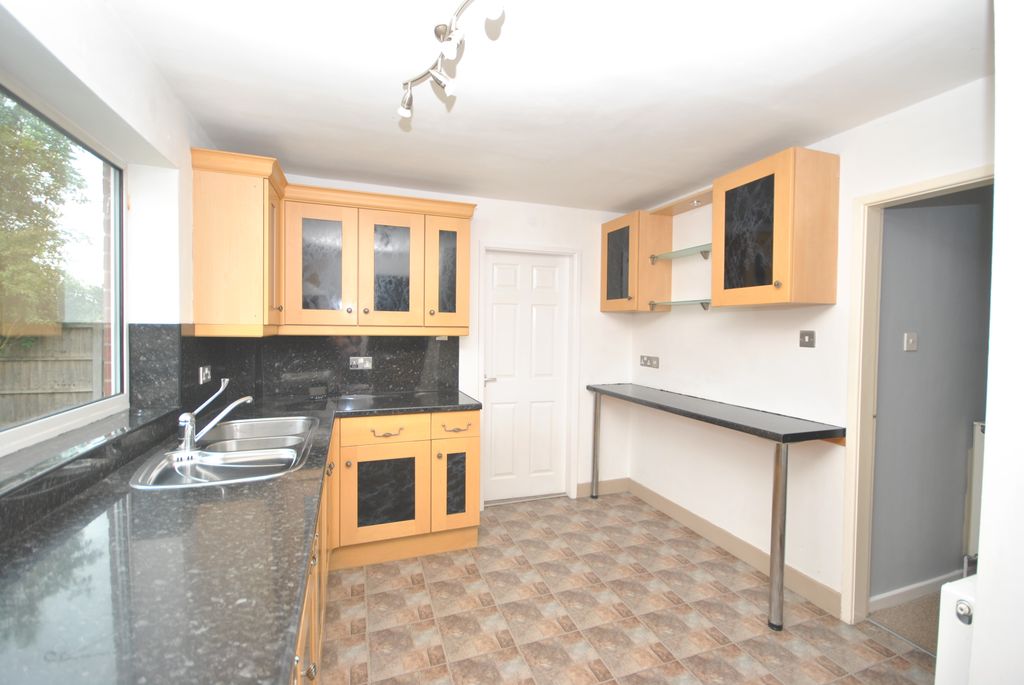 Property photo 3 of 16 Dsc_0013