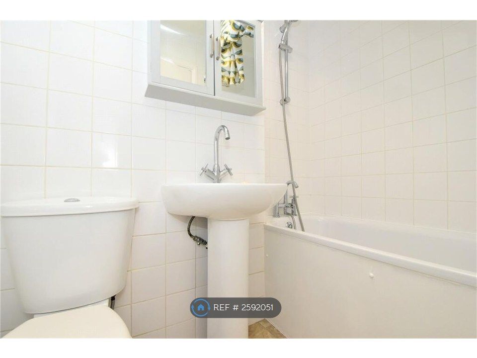 Property photo 3 of 6 Bathroom