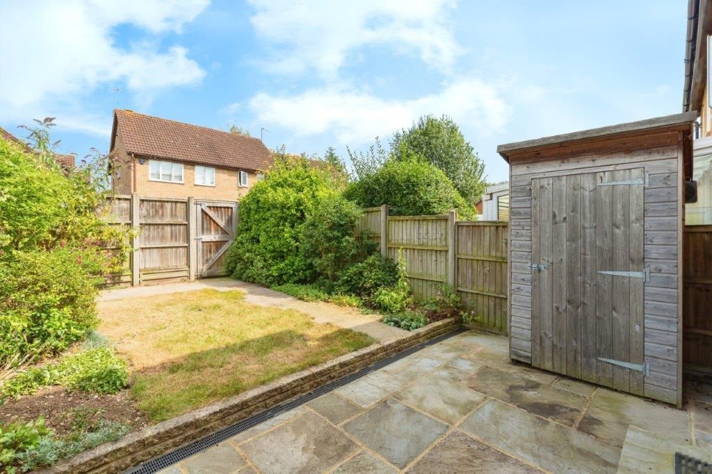 Property photo 1 of 17 Bedroom