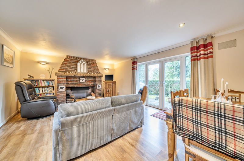 Property photo 2 of 19 Photo 22