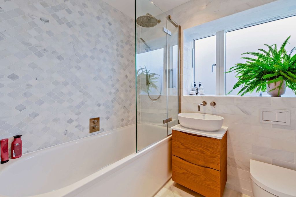 Additional image 22 of 4 bed detached house for saleHill Road, Lewes, East Sussex BN7