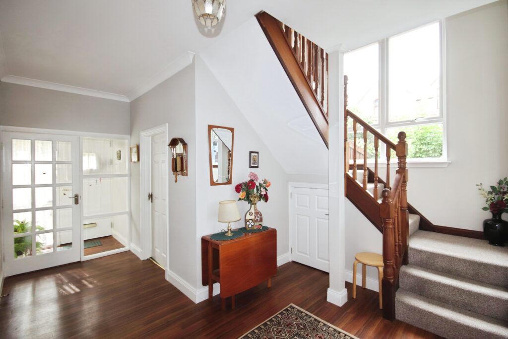 Property photo 2 of 24