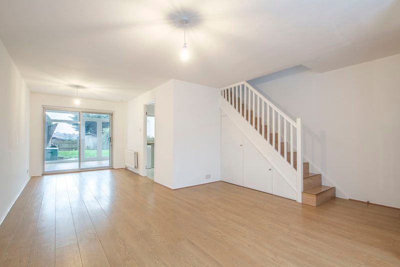 Property photo 3 of 10 Photo 3