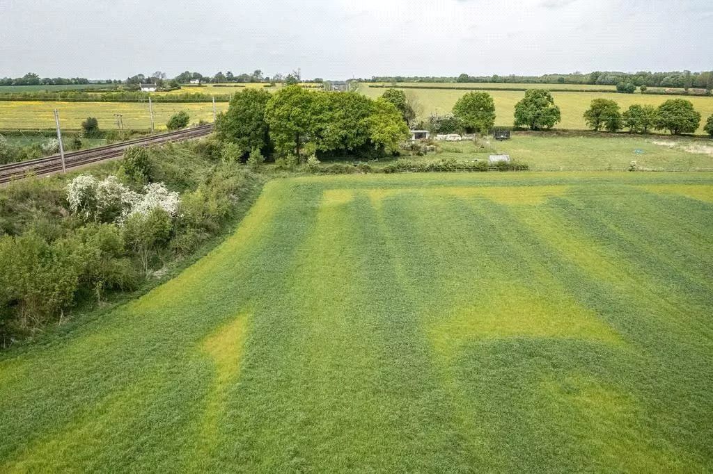 Property photo 1 of 2 Picture No. 01