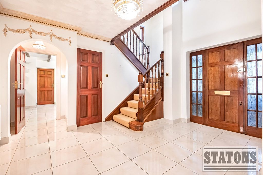 Property photo 2 of 32 Picture No. 59