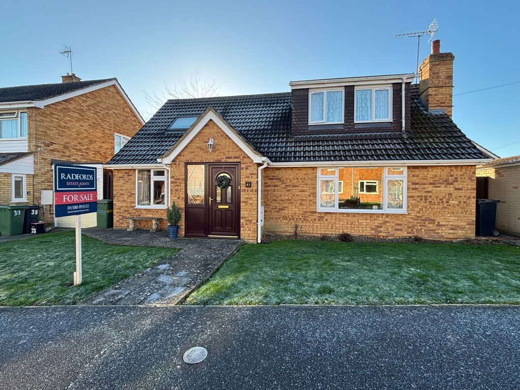 Property photo 1 of 19