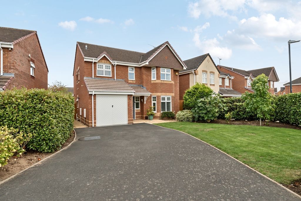 Property photo 1 of 20 1343803-35-68A86653d76A6-Arw