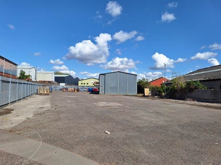 Property photo 1 of 4