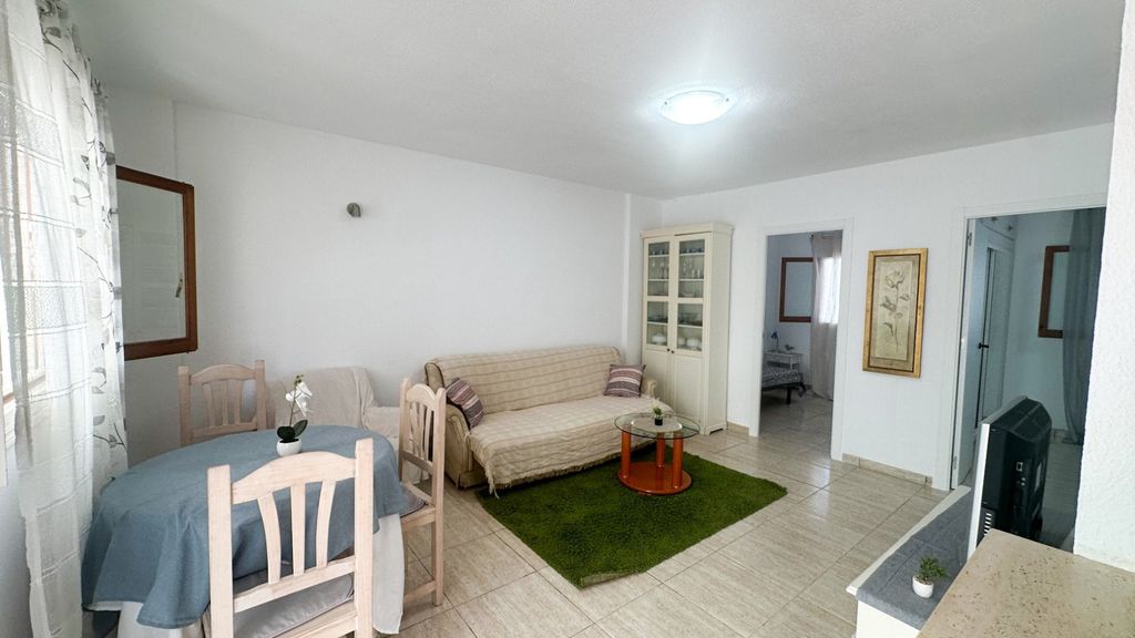 Property photo 2 of 30