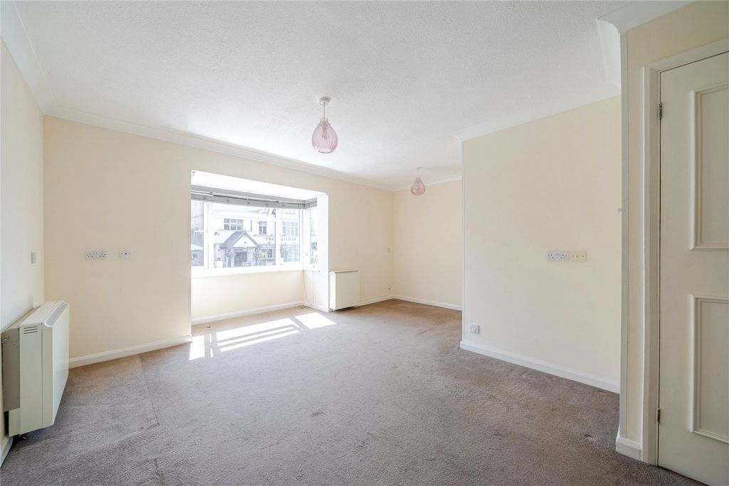 Property photo 2 of 19 Picture No. 02