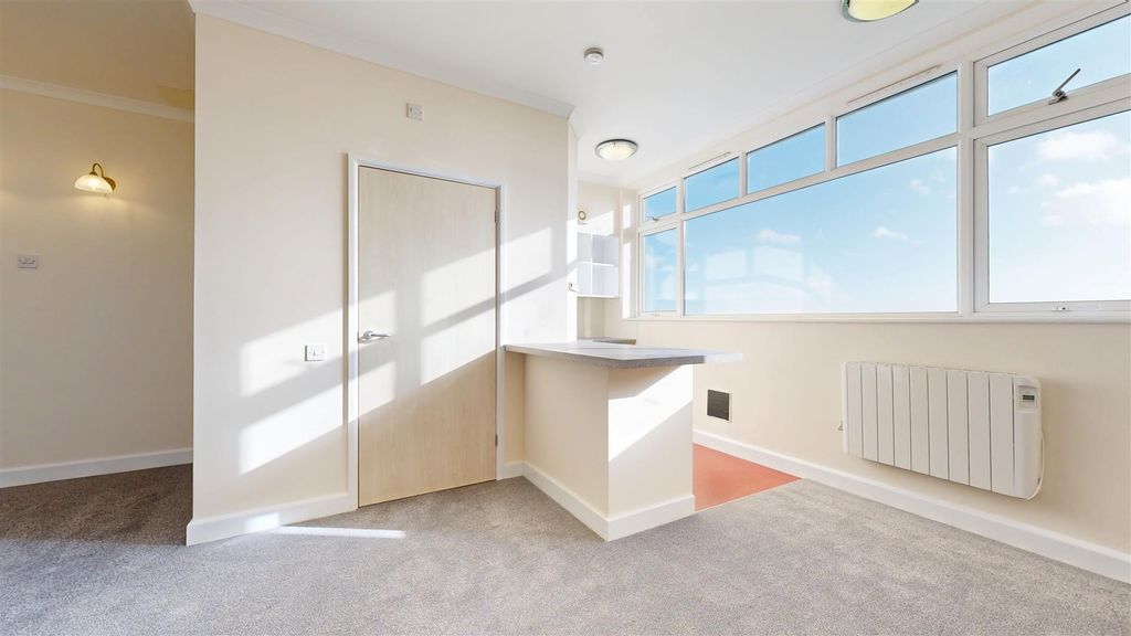 Property photo 3 of 7 01232026_153336.Jpg