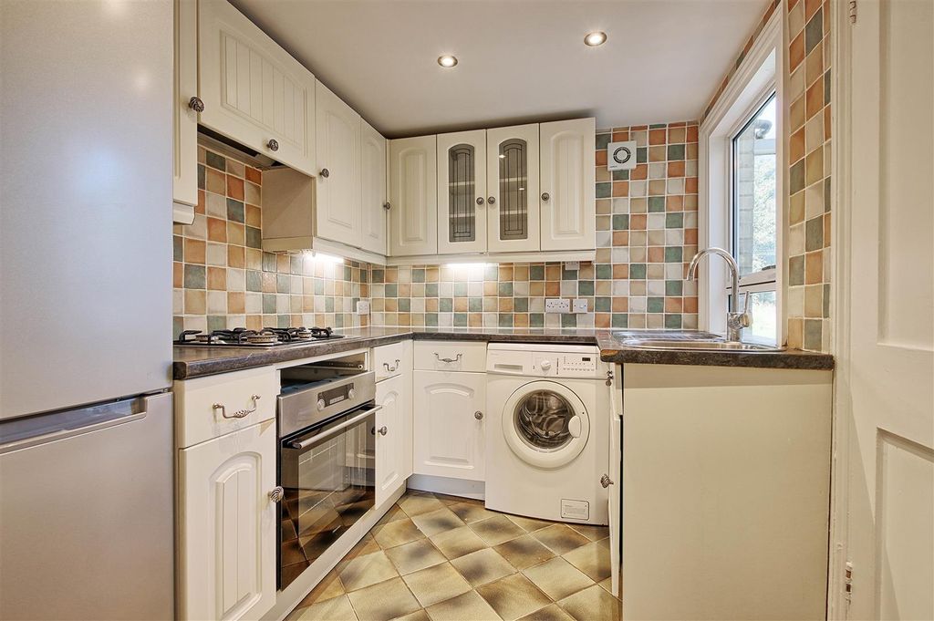 Property photo 2 of 12 Kitchen.Jpg