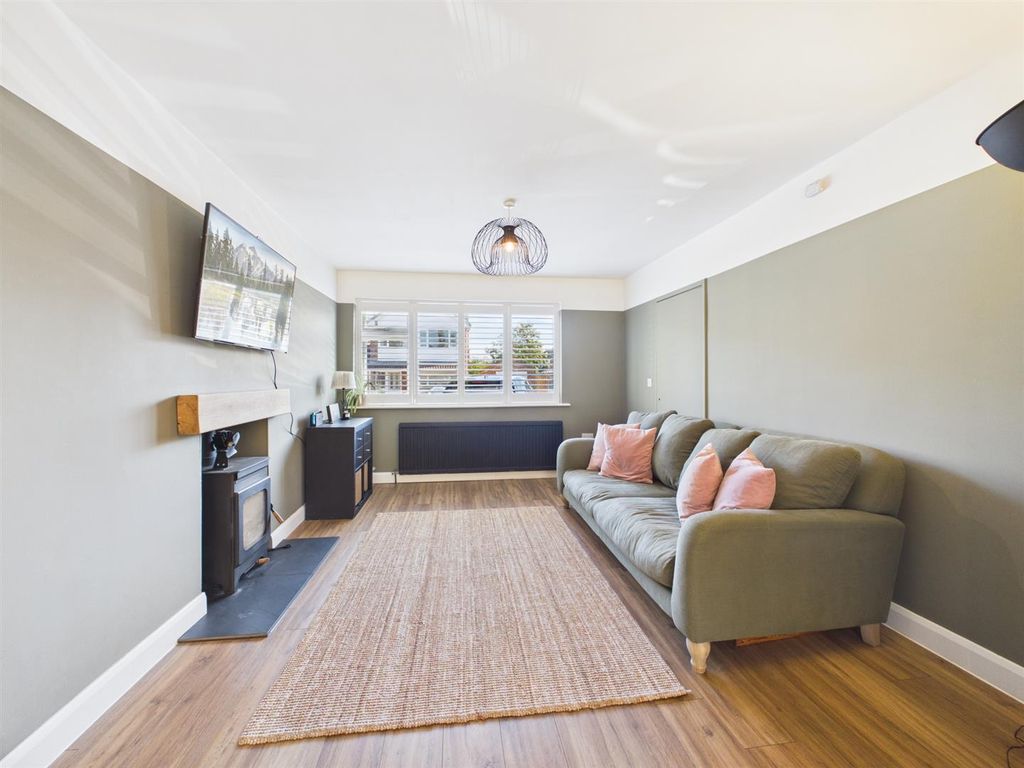 Property photo 2 of 19 Open Plan Living