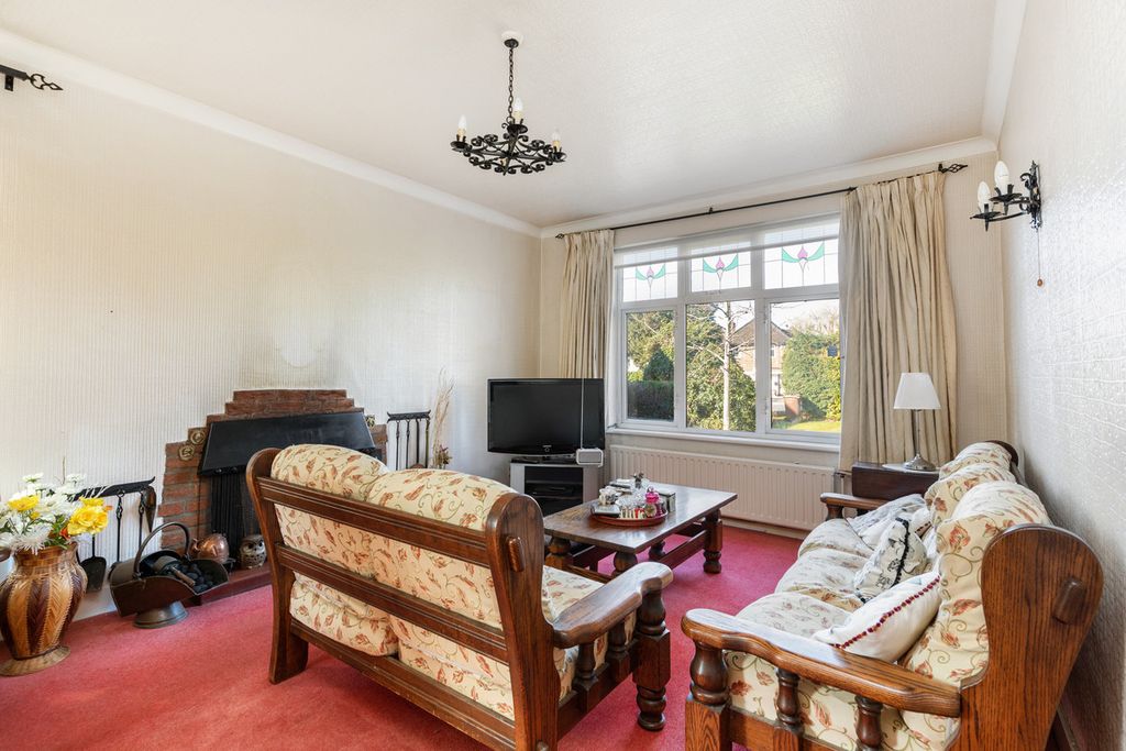 Property photo 3 of 10