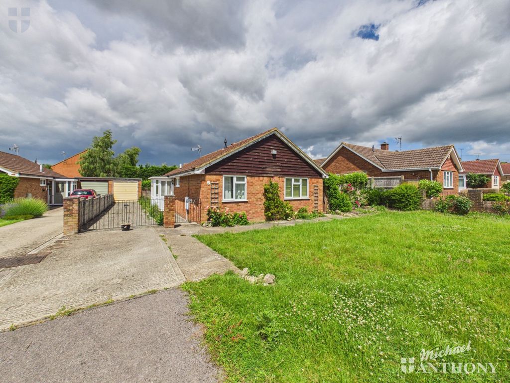 Property photo 1 of 13 Cam03852G0-Pr0694-Still015